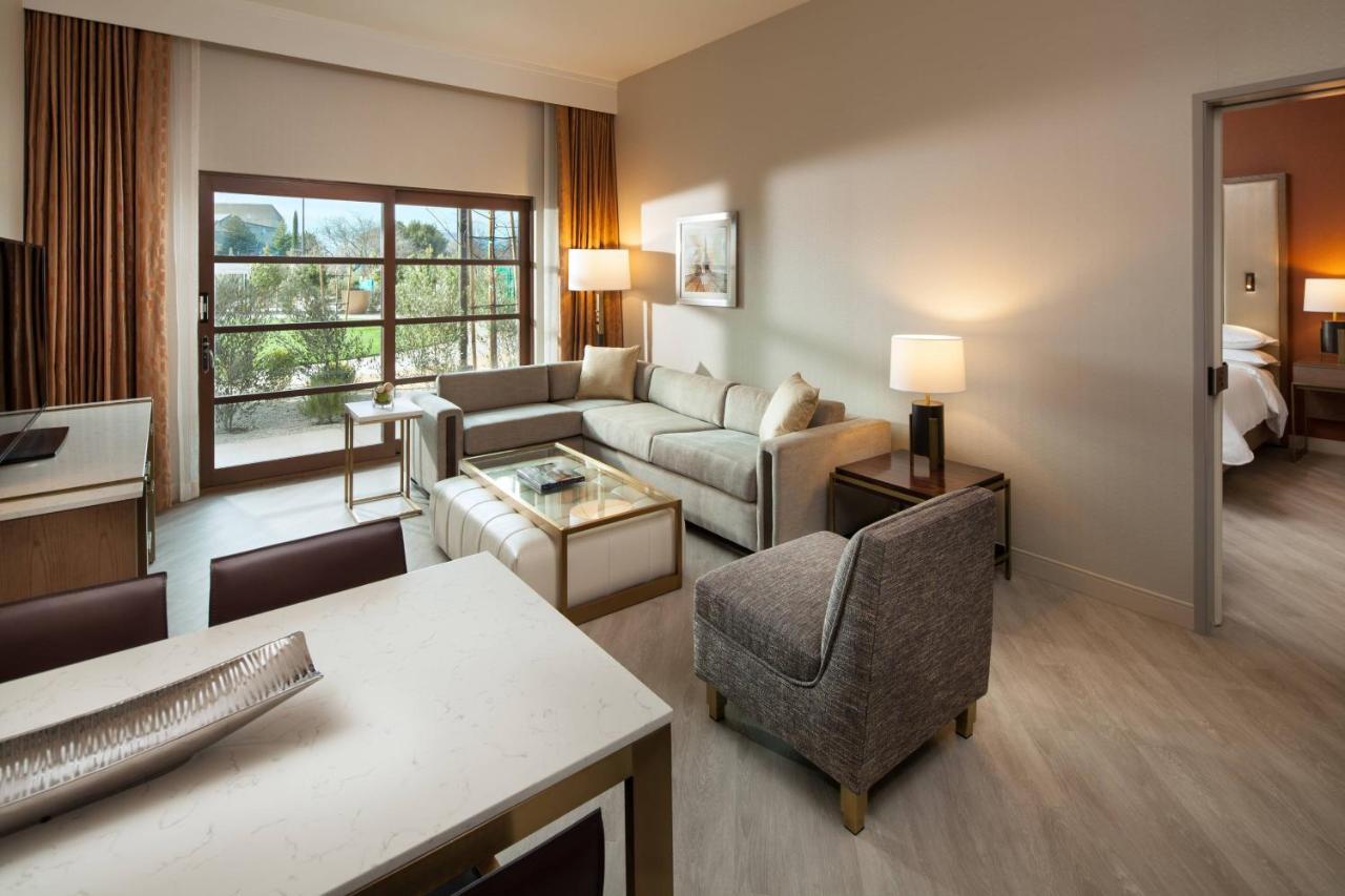 Sheraton Redding Hotel At The Sundial Bridge Ngoại thất bức ảnh