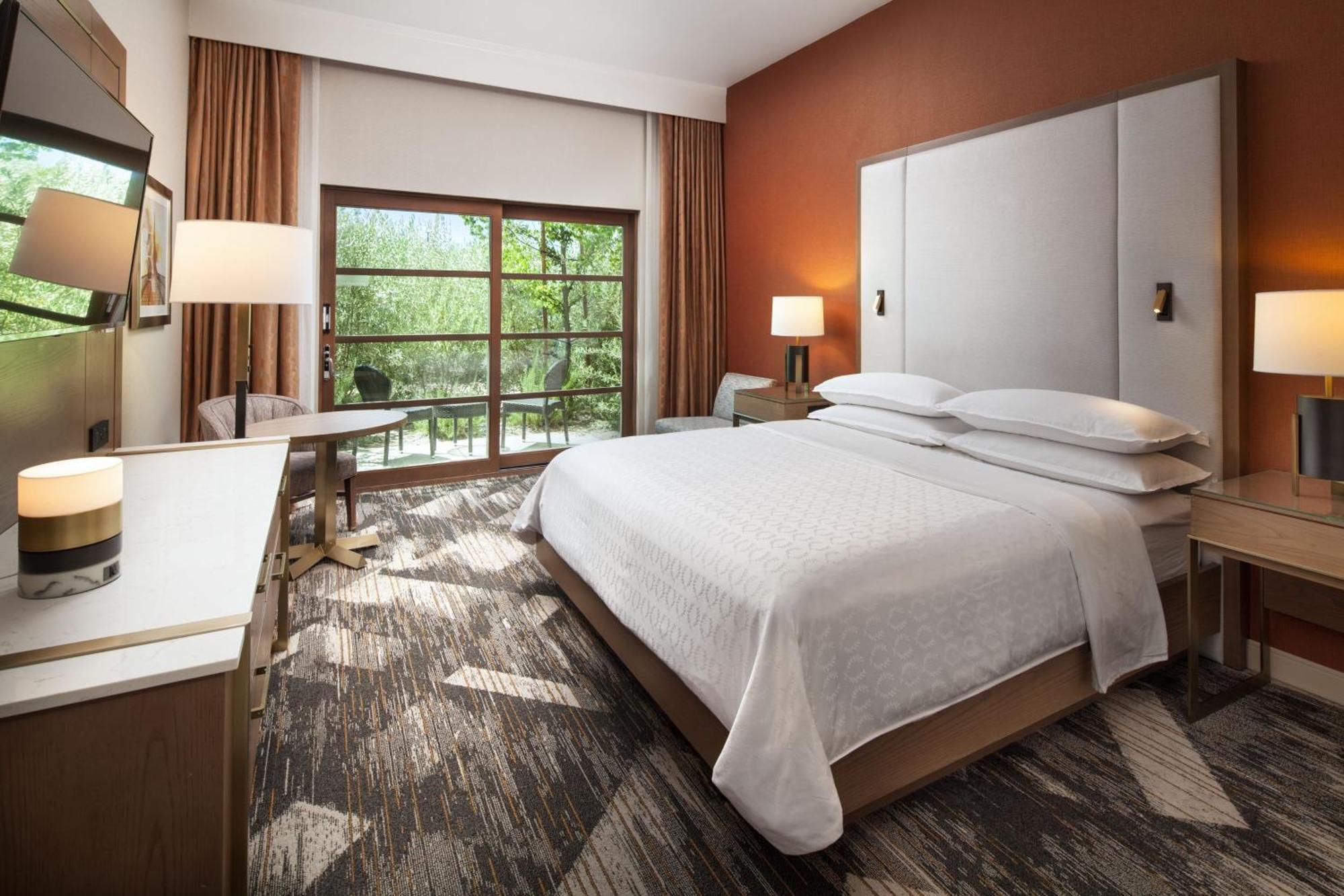 Sheraton Redding Hotel At The Sundial Bridge Ngoại thất bức ảnh